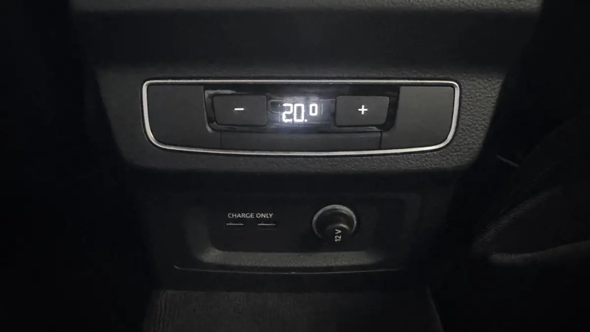 55 TFSIe 367PK S EDITION AUTOMAAT / NAVI / LEDER / CLIMA / FULL-LED / PDC / KEYLESS / 20" LMV / 2X S-LINE / ADAPT. CRUISE !!