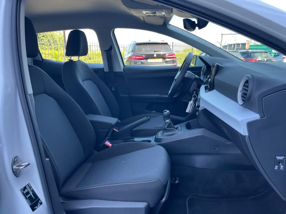 1.0 EcoTSI Style NL.Auto/Climatronic/Carplay/Cruise-control/1Ste Eigenaar/Dealer Onderhouden
