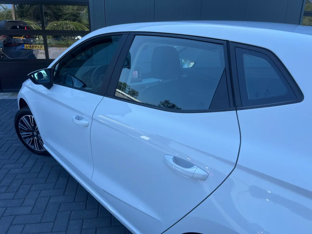 1.0 EcoTSI Style NL.Auto/Climatronic/Carplay/Cruise-control/1Ste Eigenaar/Dealer Onderhouden