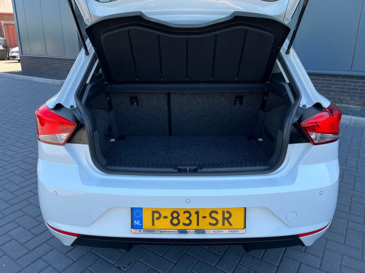 1.0 EcoTSI Style NL.Auto/Climatronic/Carplay/Cruise-control/1Ste Eigenaar/Dealer Onderhouden