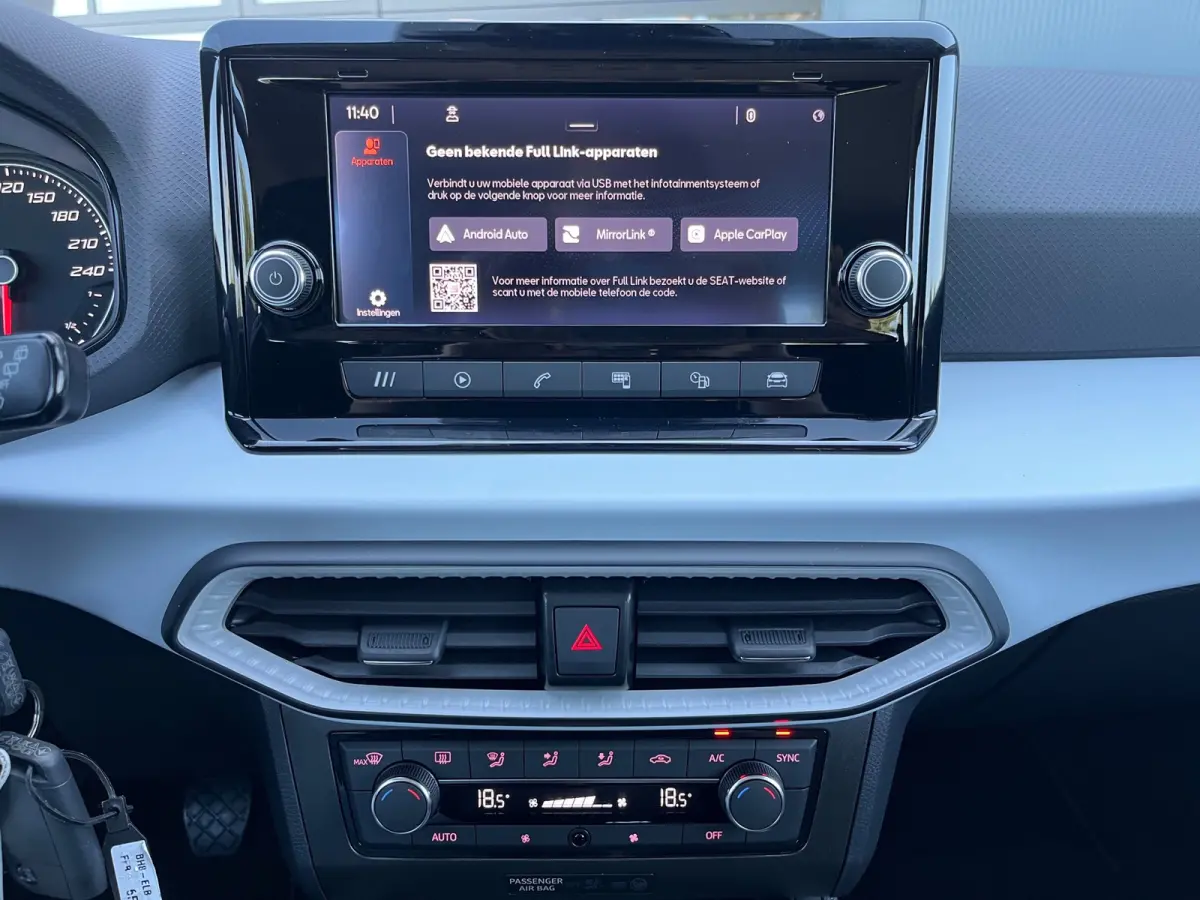1.0 EcoTSI Style NL.Auto/Climatronic/Carplay/Cruise-control/1Ste Eigenaar/Dealer Onderhouden