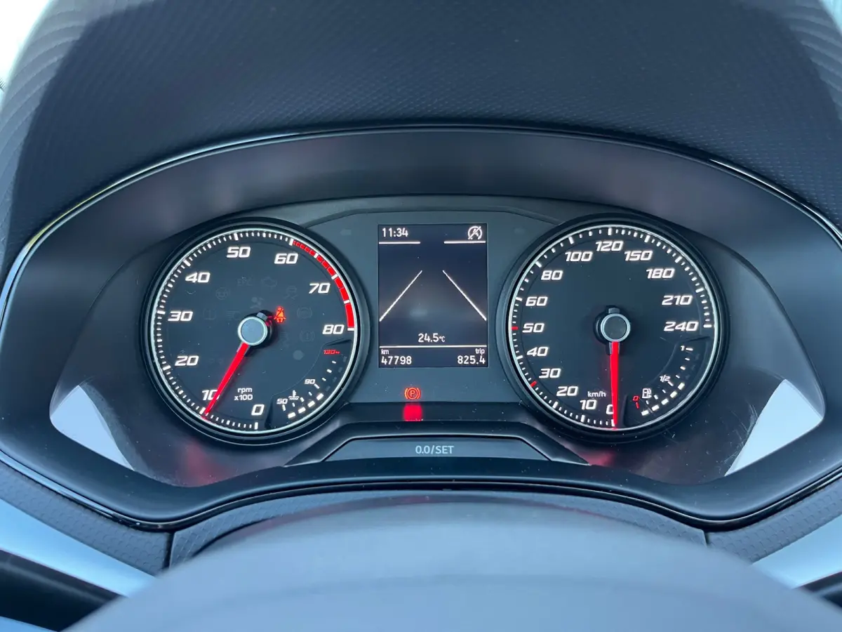 1.0 EcoTSI Style NL.Auto/Climatronic/Carplay/Cruise-control/1Ste Eigenaar/Dealer Onderhouden