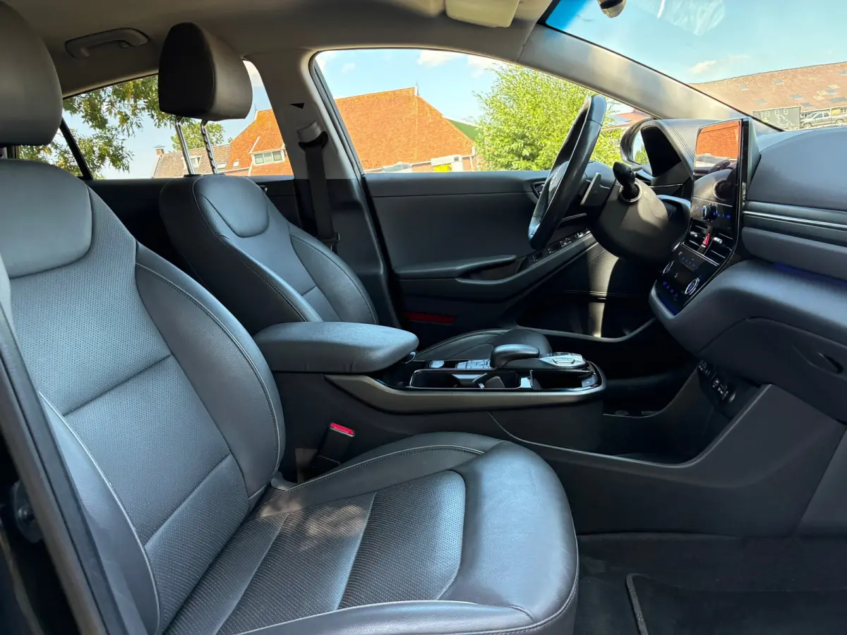 Premium EV 38 kWh | SOH 100 % + Leder + Stoel Verw/Koel nu € 16.975,-!!!