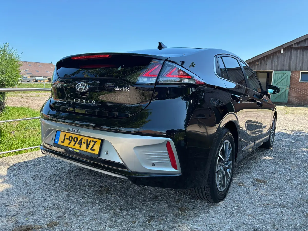 Premium EV 38 kWh | SOH 100 % + Leder + Stoel Verw/Koel nu € 16.975,-!!!
