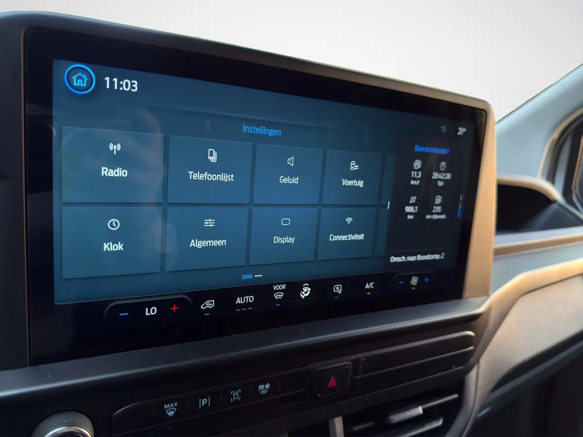 300 L2 Trend 136pk | L2 | Camera | Carplay | Schuifdeur Rechts |