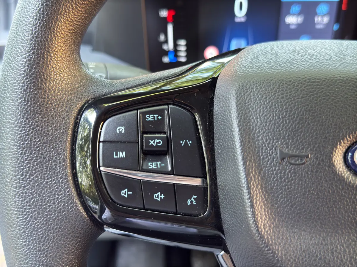 300 L2 Trend 136pk | L2 | Camera | Carplay | Schuifdeur Rechts |