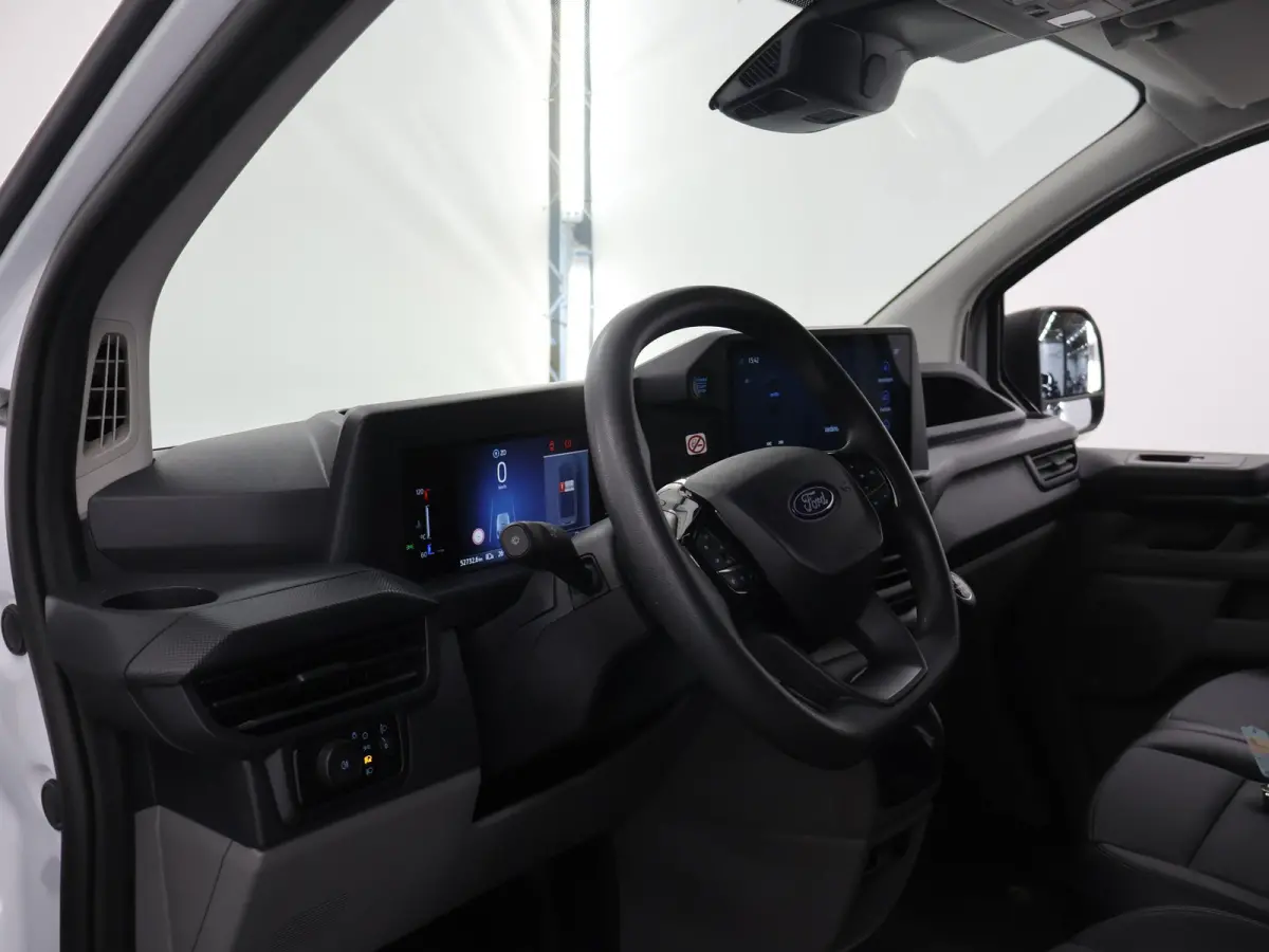 300 | 2.0 TDCI | L2 H1 | Trend | 3-zits | Parkeercamera | Cruise Control | Apple Carplay/Android Auto