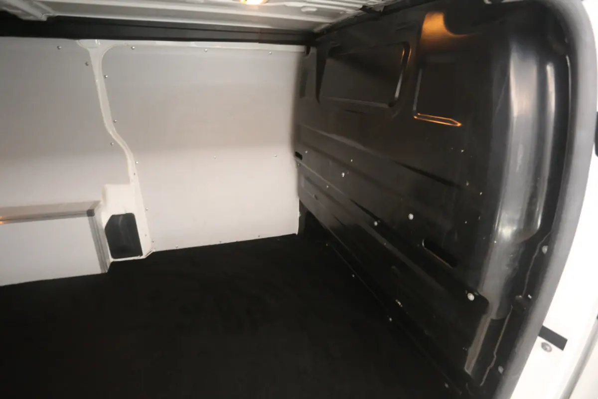 L2H1 75 kWh Long Range | Snelladen | SOH 87% | Airco | Cruise | 3 Zits | Carplay | Parkeersens.