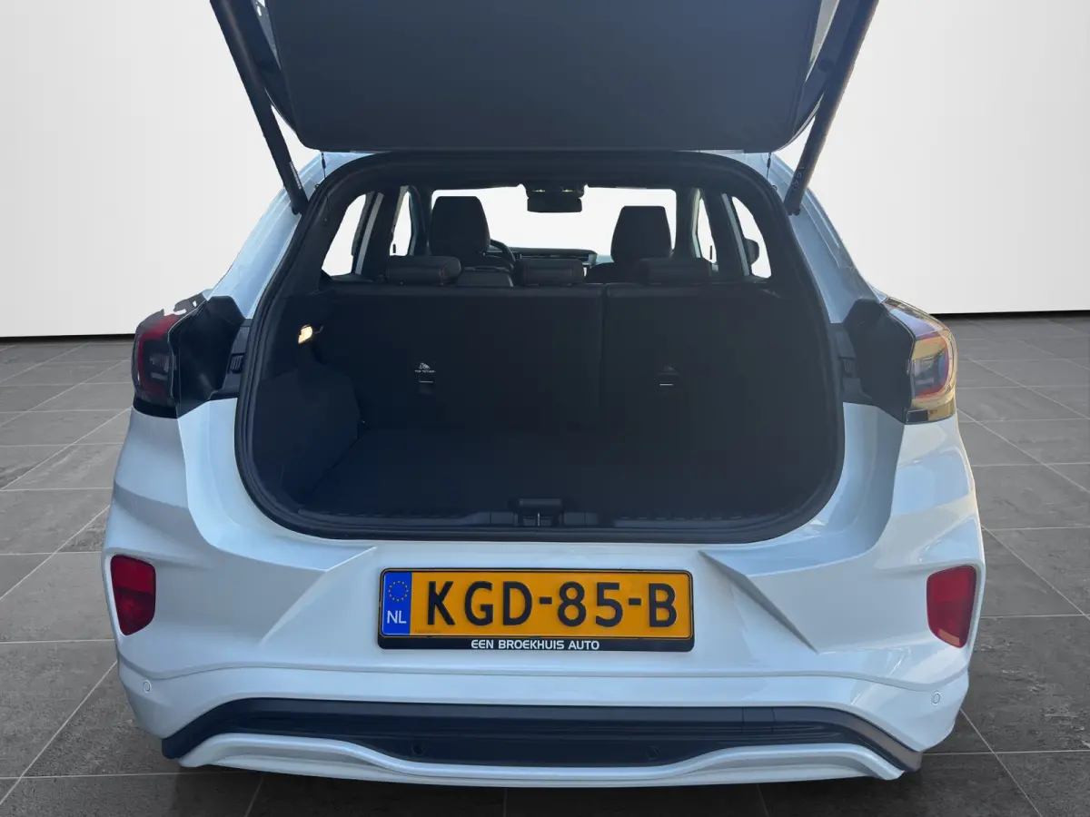 1.0 EcoBoost ST-Line X 125pk | Panoramadak | Driver Assistance- & Winter Pack | Elekt. Achterklep |
