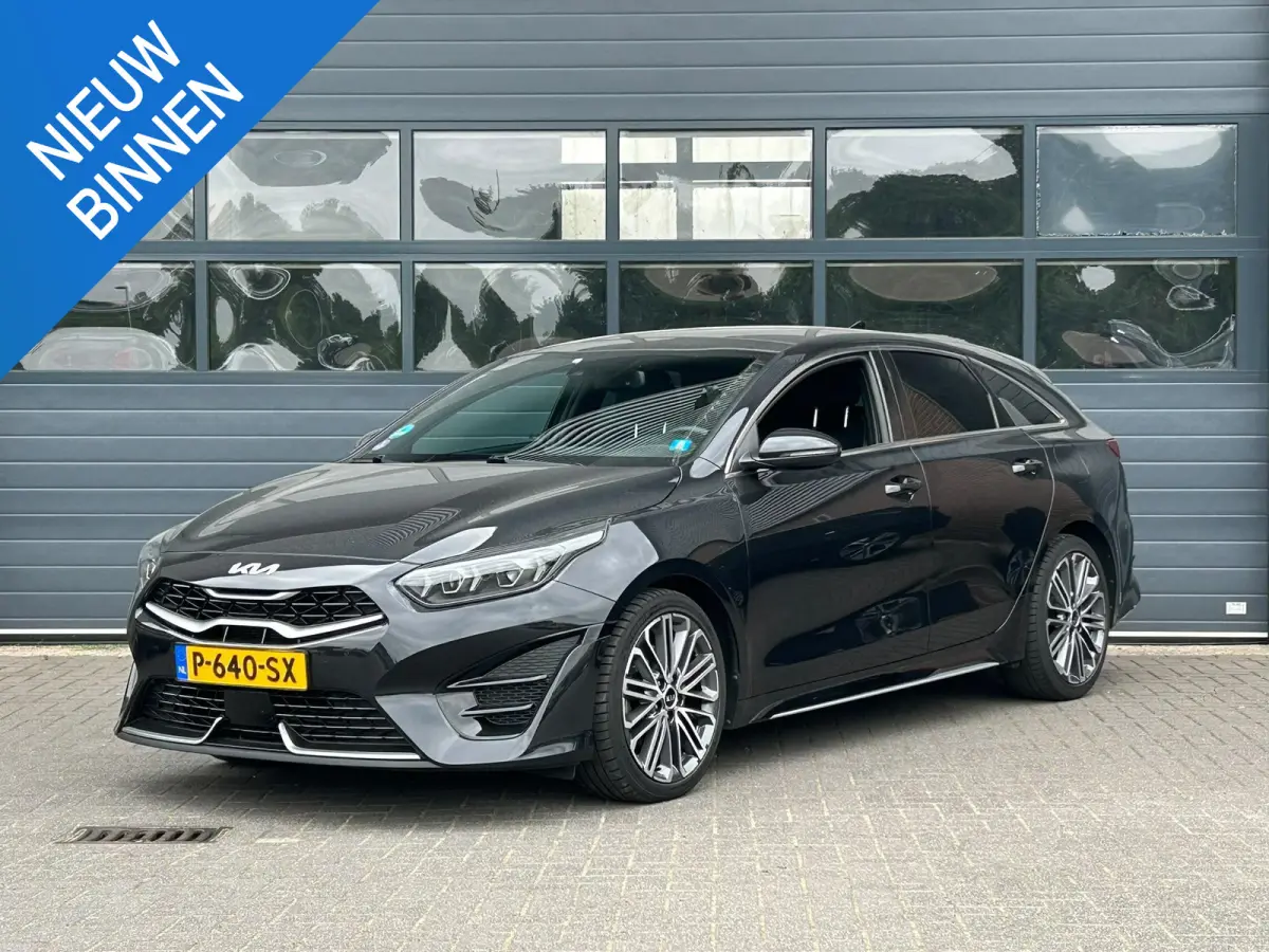 1.0 T-GDi GT-LINE I SCHUIF/KANTELDAK I APPLE CARPLAY I CLIMATE CONTROL I P-CAMERA