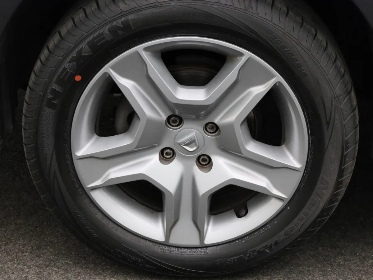 1.0 TCe 100 Plus | WORDT VERWACHT | NAVIGATIE | CRUISE CONTROL | AIRCO | MULTIFUNCTIONEEL STUURWIEL |