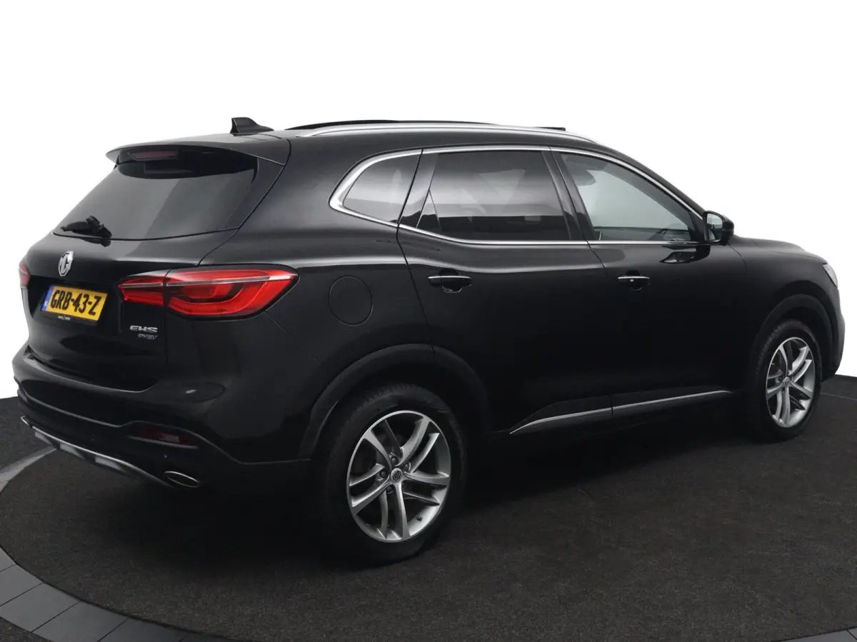 1.5 TGDI Luxury zwart, mooie wagen!