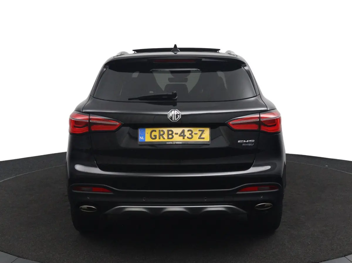 1.5 TGDI Luxury zwart, mooie wagen!
