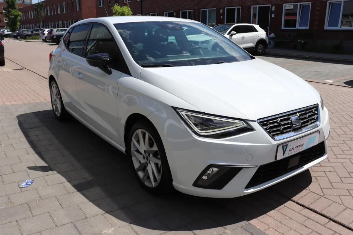 1.0 EcoTSI FR. Navigatie. Full-led.