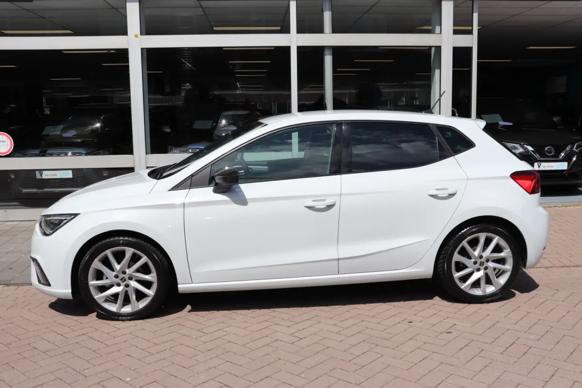 1.0 EcoTSI FR. Navigatie. Full-led.