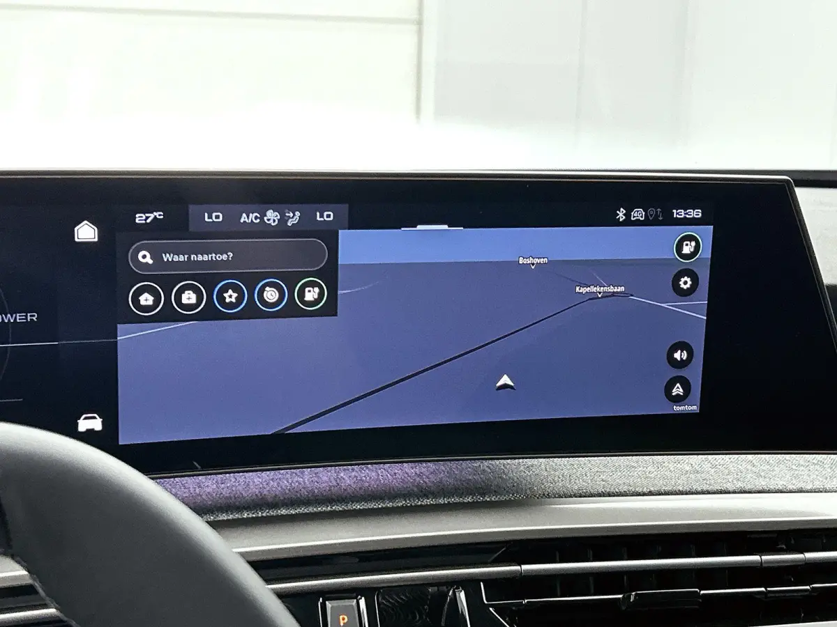 Allure Long Range 97 kWh | Voorraaddeal! | 660km actieradius (WLTP) Navigatie | 360 graden camera | Adaptive cruise control | Climate control | | Comfortstoelen | 7 persoons