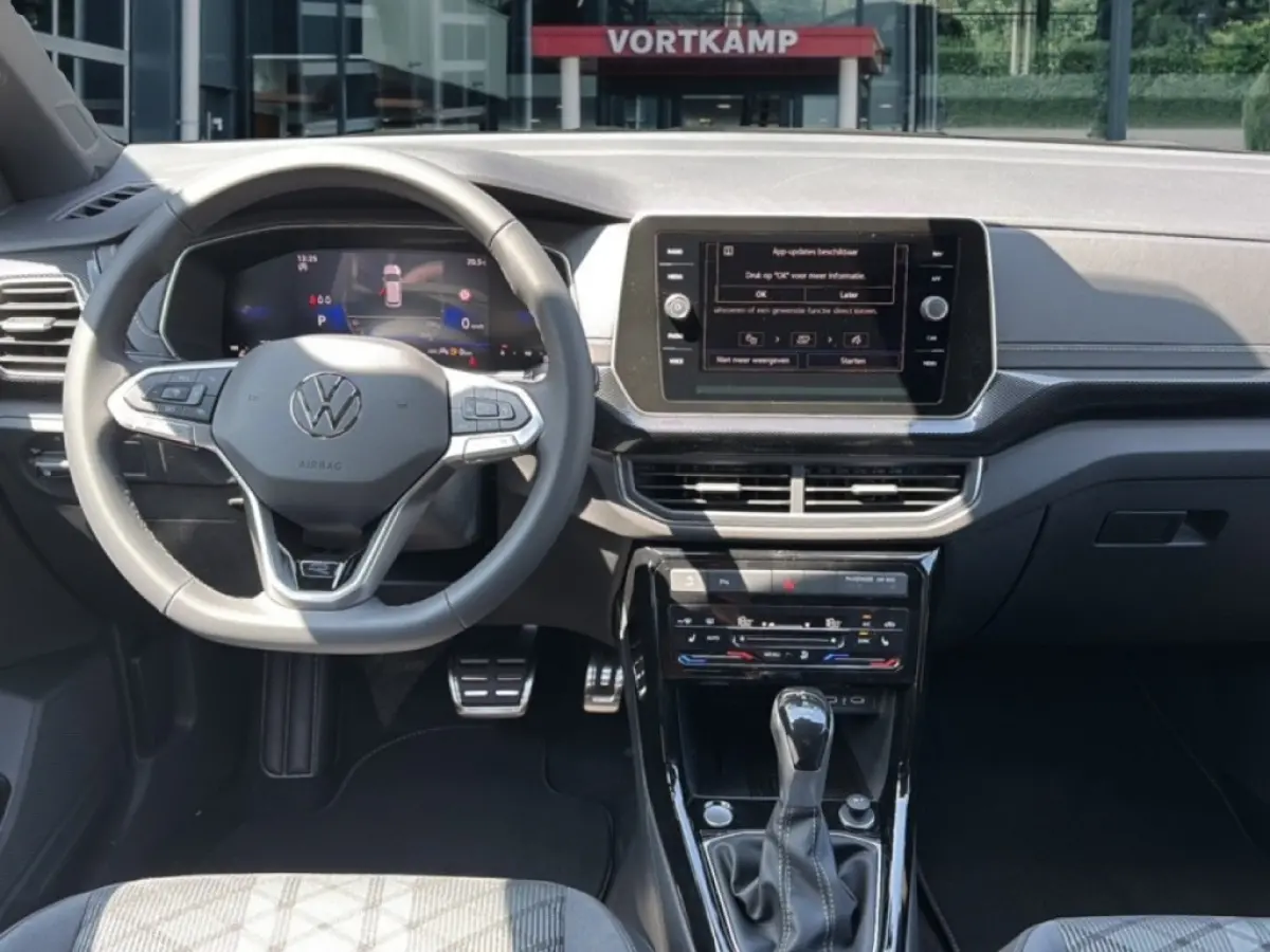 1.0 TSI DSG R-LINE AFN.TREKHAAK/CAMERA/ACC/STOELVERW/CARPLAY