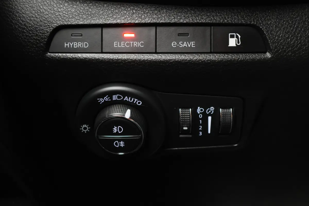 4xe 240 Plug-in Hybrid Trailhawk Panoramadak, Leder/Stof, ACC, Camera, Apple Carplay, Virtual Cockpit, 17''