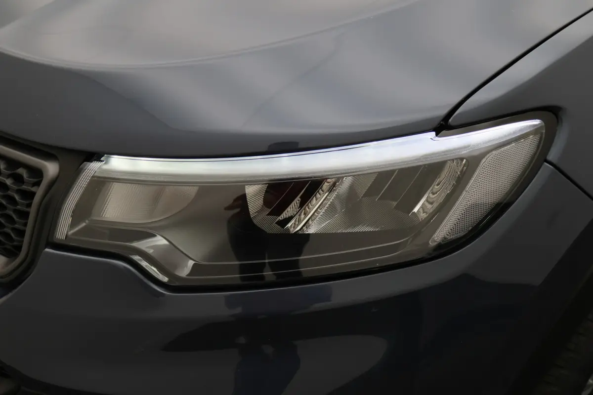 4xe 240 Plug-in Hybrid Trailhawk Panoramadak, Leder/Stof, ACC, Camera, Apple Carplay, Virtual Cockpit, 17''