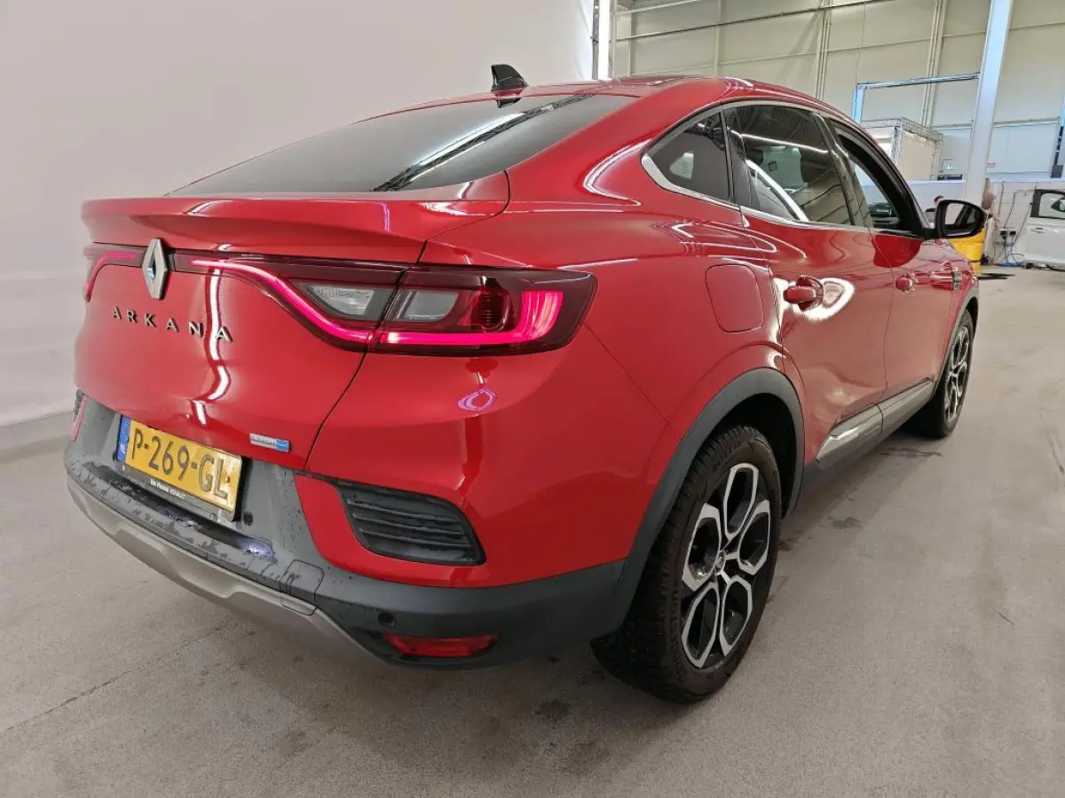 1.6 E-TECH HYBRID 145 INTENS I AUTOMAAT I WINTERPAKKET I P-CAMERA