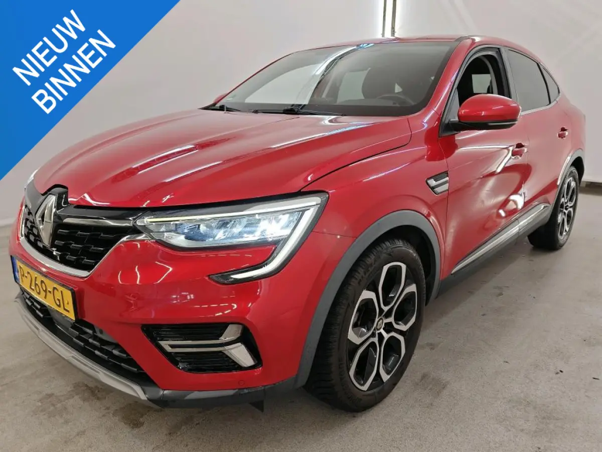 1.6 E-TECH HYBRID 145 INTENS I AUTOMAAT I WINTERPAKKET I P-CAMERA