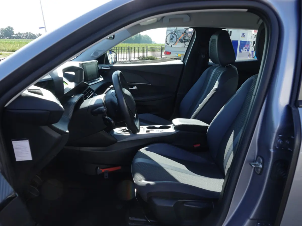 1.2 PureTech 100PK Allure CARPLAY | CAMERA | LMV | CRUISE | DB-RIEM VV