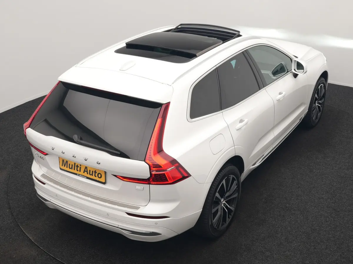 T6 AWD Plus Bright LONG RANGE PHEV 350pk Dealer O.H. | Trekhaak Af Fabriek | Panodak | Adaptive Cruise | Camera | Lederen Sportstoelen Memory & Verwarmd | Keyless | Blis | Stuur Verwarmd | G