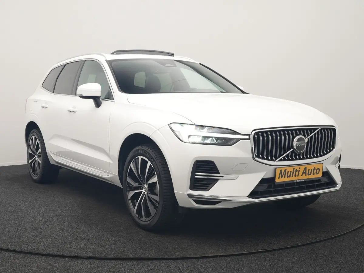 T6 AWD Plus Bright LONG RANGE PHEV 350pk Dealer O.H. | Trekhaak Af Fabriek | Panodak | Adaptive Cruise | Camera | Lederen Sportstoelen Memory & Verwarmd | Keyless | Blis | Stuur Verwarmd | G