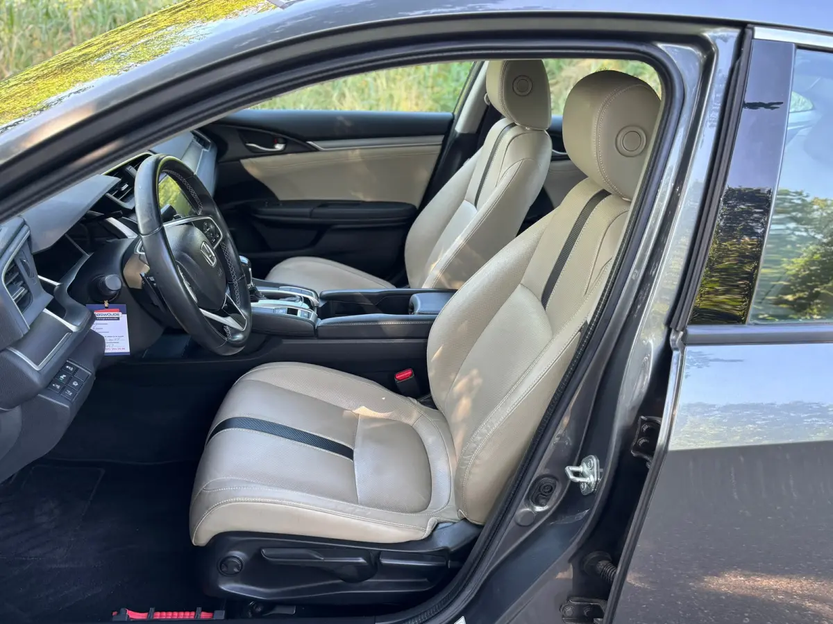 1.5 i-VTEC Executive Aut/Leder/Camera/Schuifdak