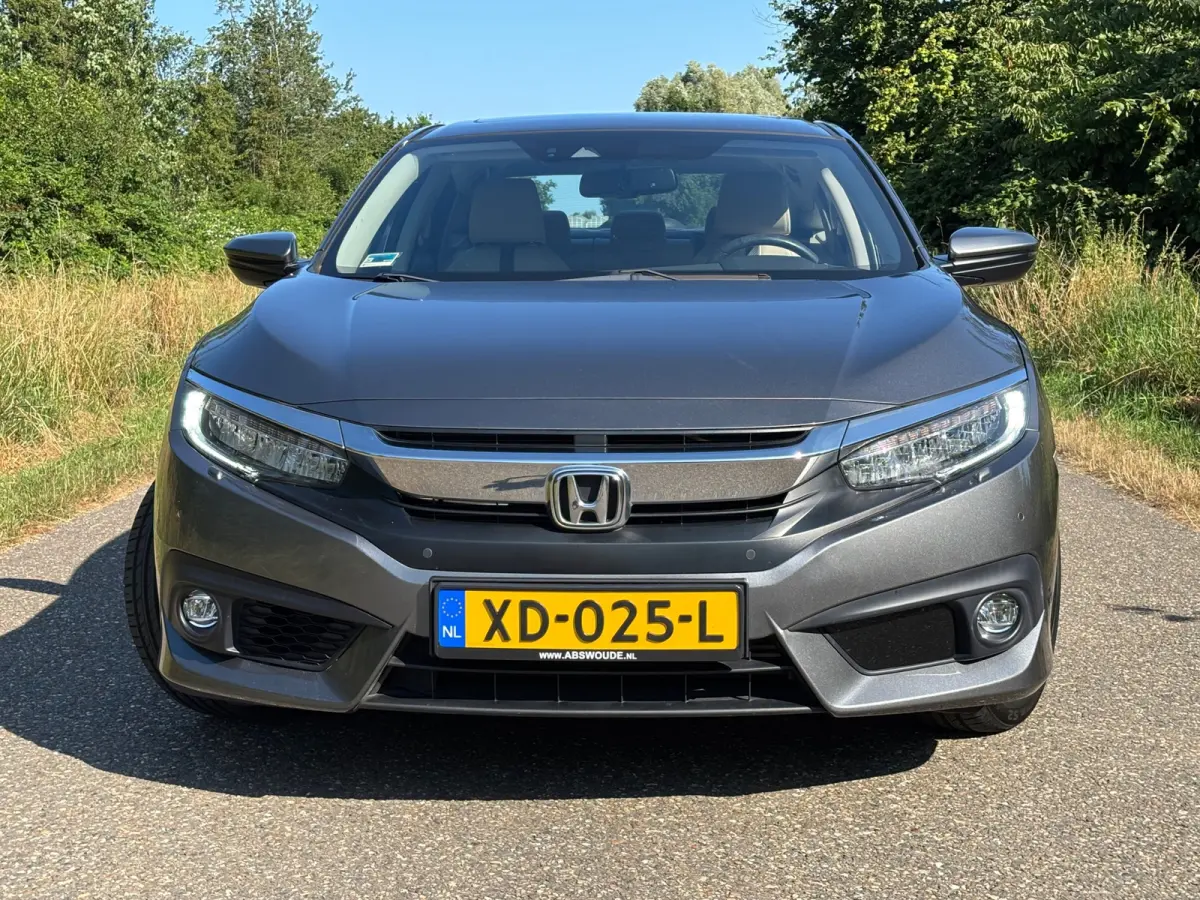 1.5 i-VTEC Executive Aut/Leder/Camera/Schuifdak