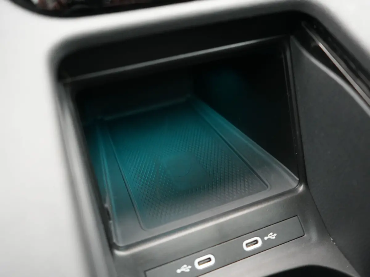 GTX 4Motion 77 kWh 300pk Dealer O.H. | SOH 94,1% | | Trekhaak Af Fabriek | Panodak | Adaptive Cruise | IQ Light | Sportstoelen Verwarmd | Sfeerverlichting | Apple Carplay | Navigatie | DAB |