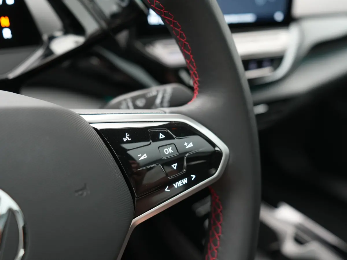 GTX 4Motion 77 kWh 300pk Dealer O.H. | SOH 94,1% | | Trekhaak Af Fabriek | Panodak | Adaptive Cruise | IQ Light | Sportstoelen Verwarmd | Sfeerverlichting | Apple Carplay | Navigatie | DAB |