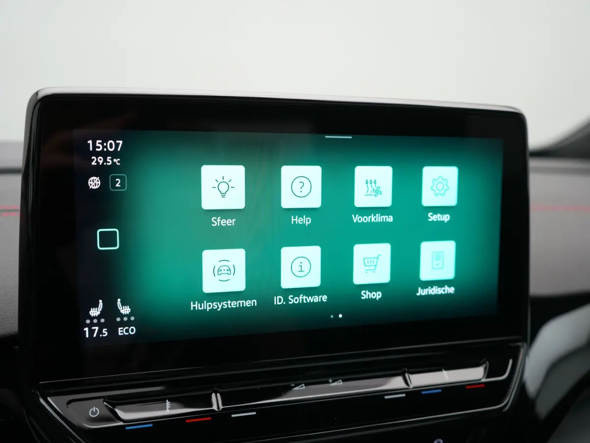 GTX 4Motion 77 kWh 300pk Dealer O.H. | SOH 94,1% | | Trekhaak Af Fabriek | Panodak | Adaptive Cruise | IQ Light | Sportstoelen Verwarmd | Sfeerverlichting | Apple Carplay | Navigatie | DAB |