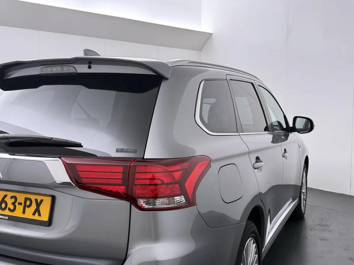 2.4 PHEV Intense+ | Trekhaak | Schuif-/kanteldak |