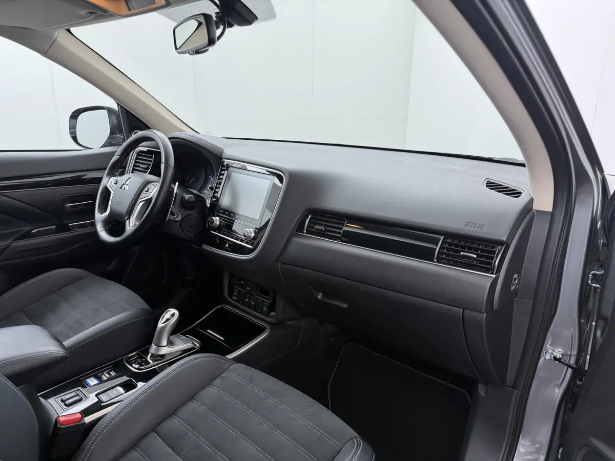2.4 PHEV Intense+ | Trekhaak | Schuif-/kanteldak |