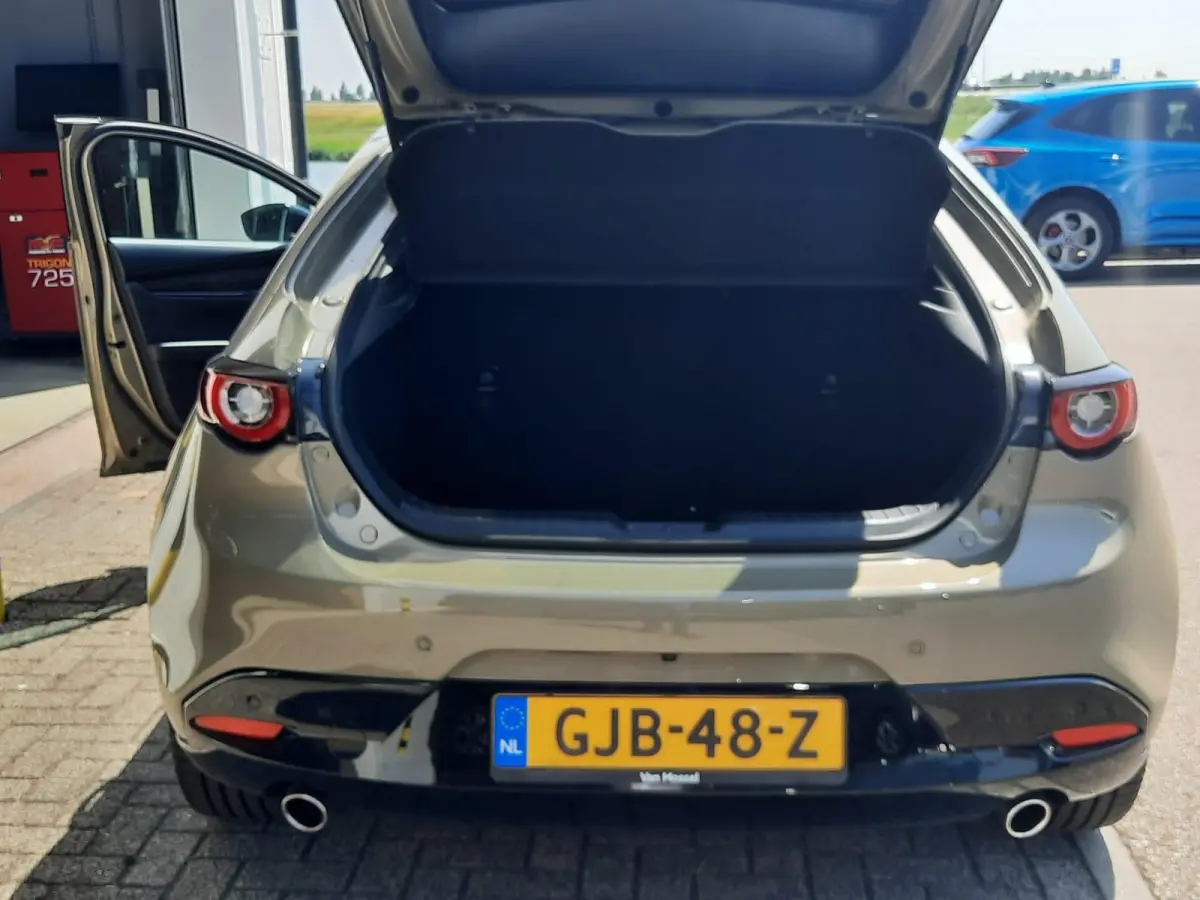 2.0 e-SkyActiv-G M Hybrid 150 Nagisa | Leer | Bose Sound System | Navigatie | Climate Control |