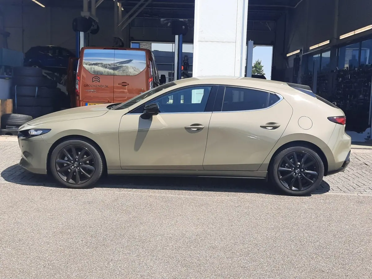 2.0 e-SkyActiv-G M Hybrid 150 Nagisa | Leer | Bose Sound System | Navigatie | Climate Control |