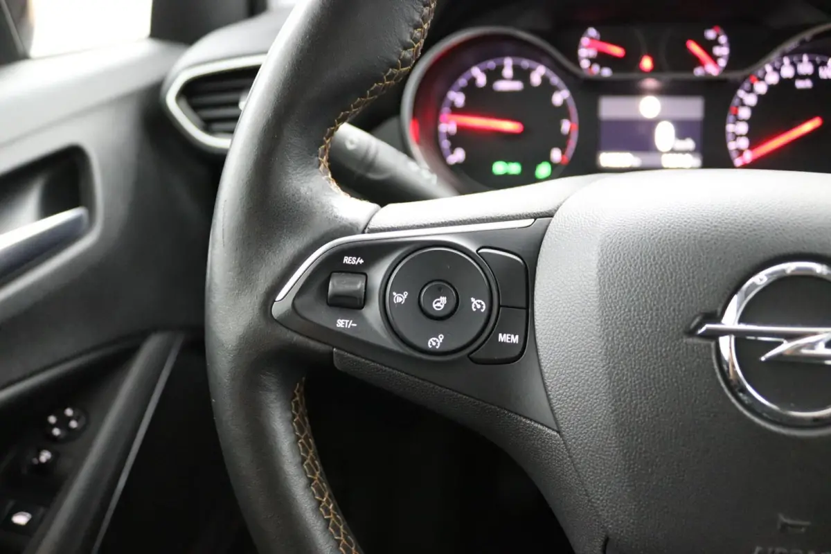 1.2 Turbo Innovation rood