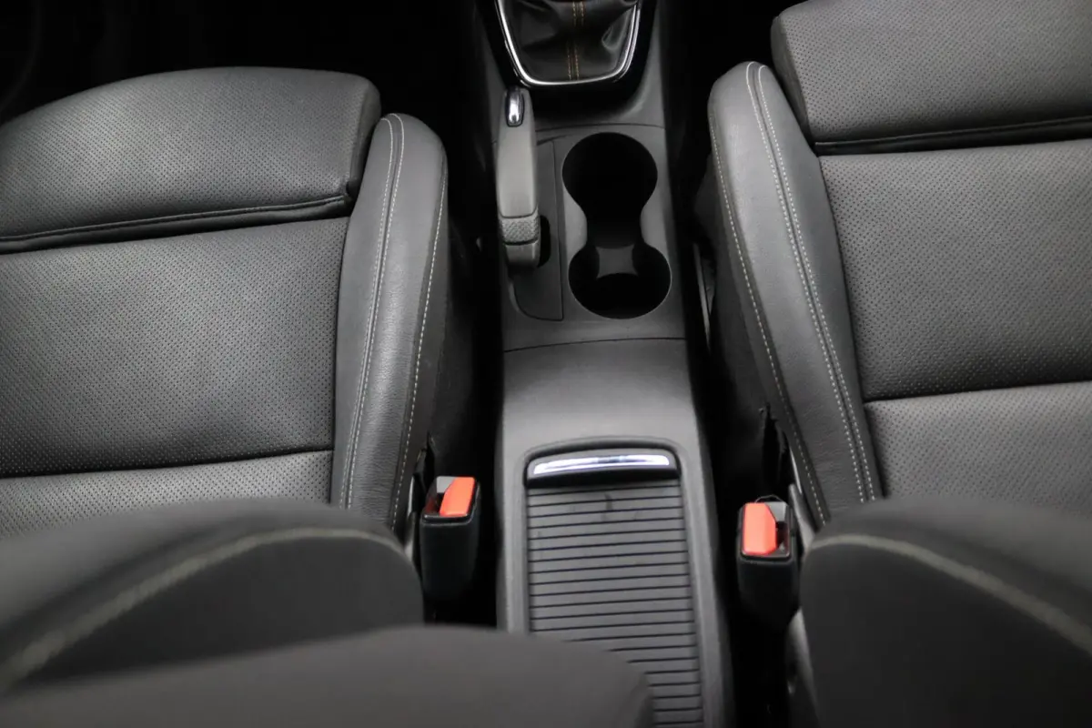 1.2 Turbo Innovation rood