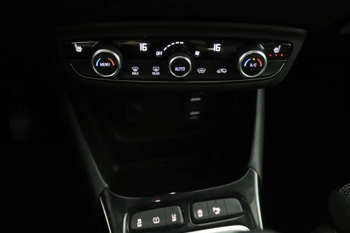 1.2 Turbo Innovation rood