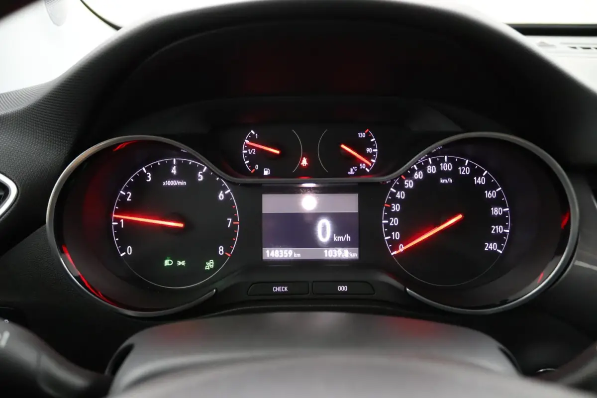 1.2 Turbo Innovation rood
