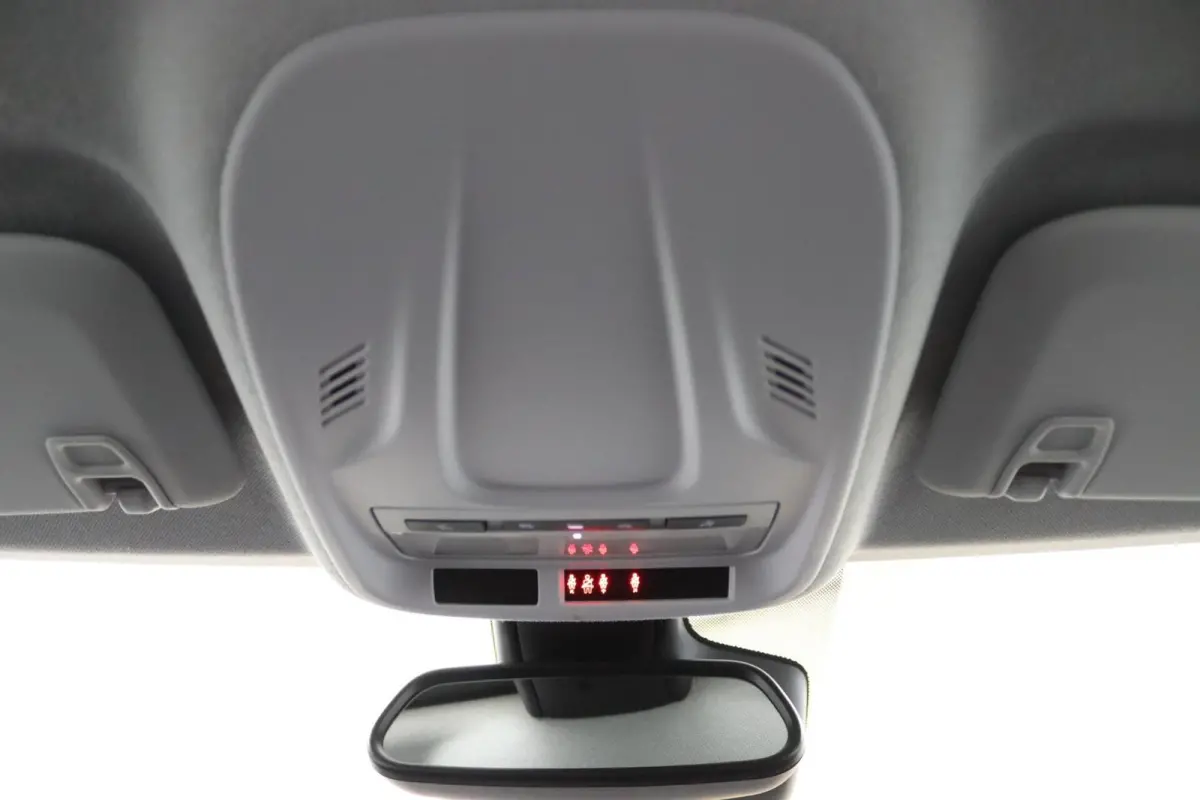 1.2 Turbo Innovation rood