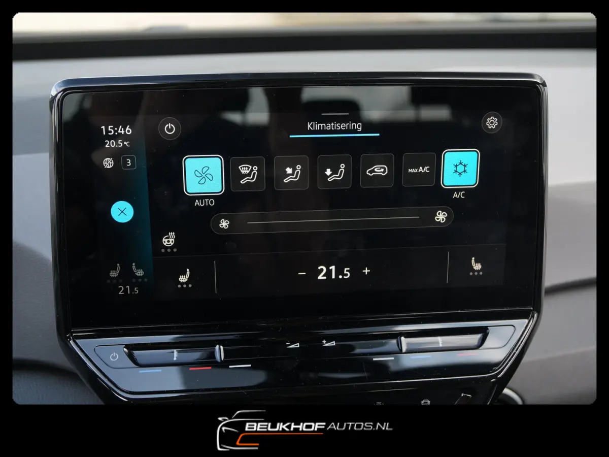 77 kWh Carplay Adapt Cruise Navi Soh 90.5%