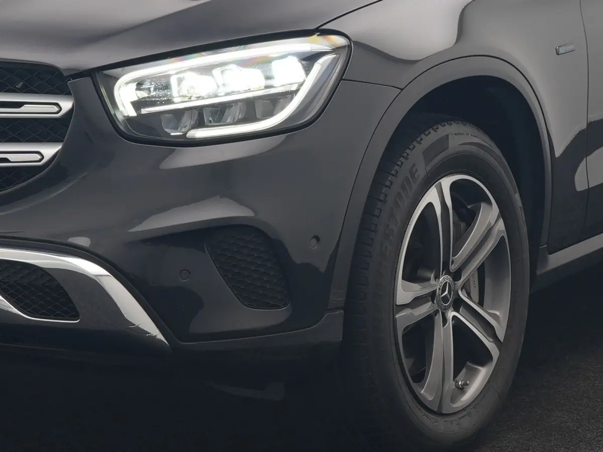 4MATIC Business Solution AMG PHEV 313pk Dealer O.H. | Panodak | Head Up | Camera | Alcantara Sportstoelen Verwarmd | Sfeerverlichting | Keyless | Blis | Apple Carplay | Cruise Control | Navi