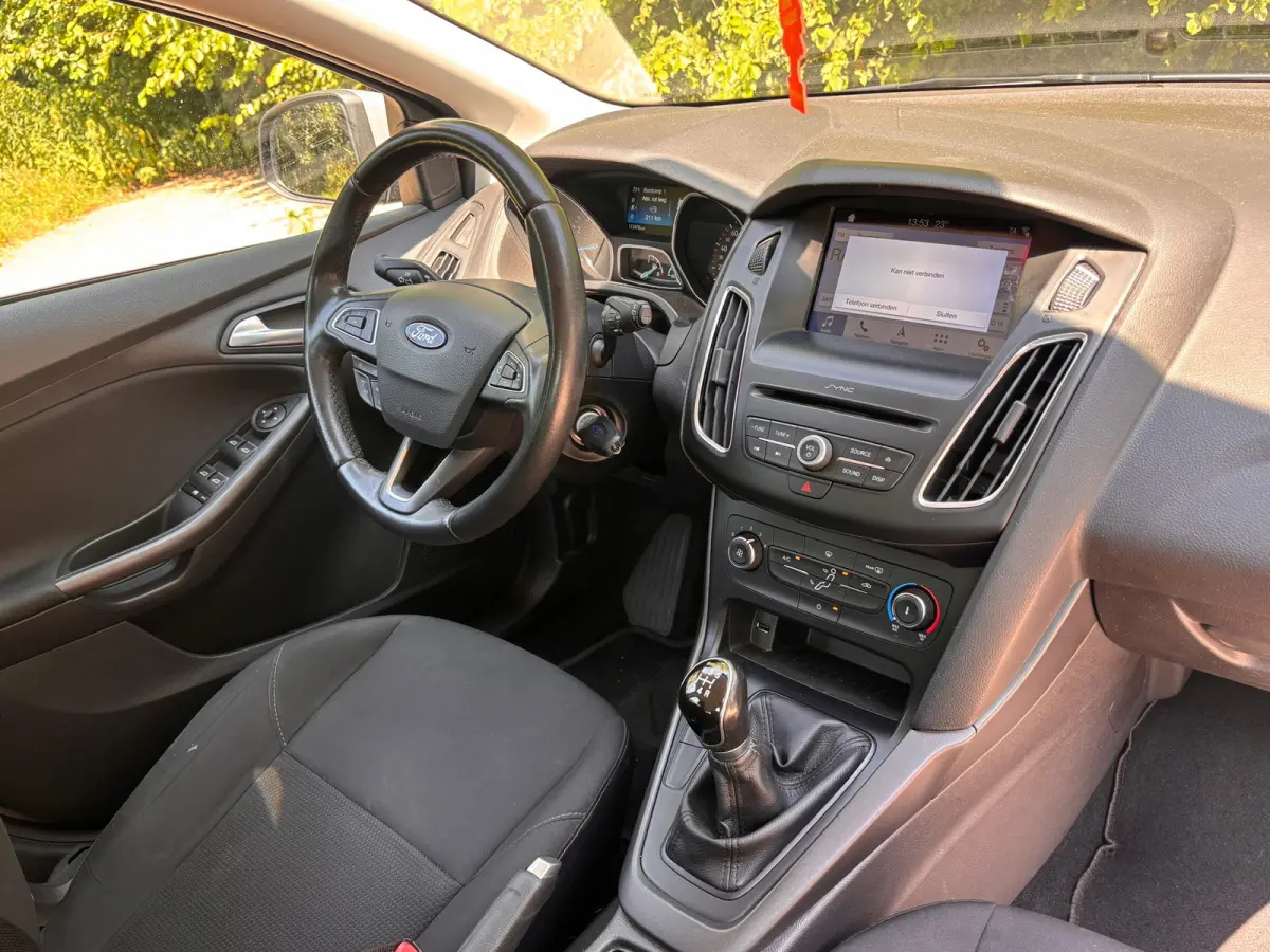1.0 Lease Edition | Cruise control + Navi Nu € 6.950,- !!!