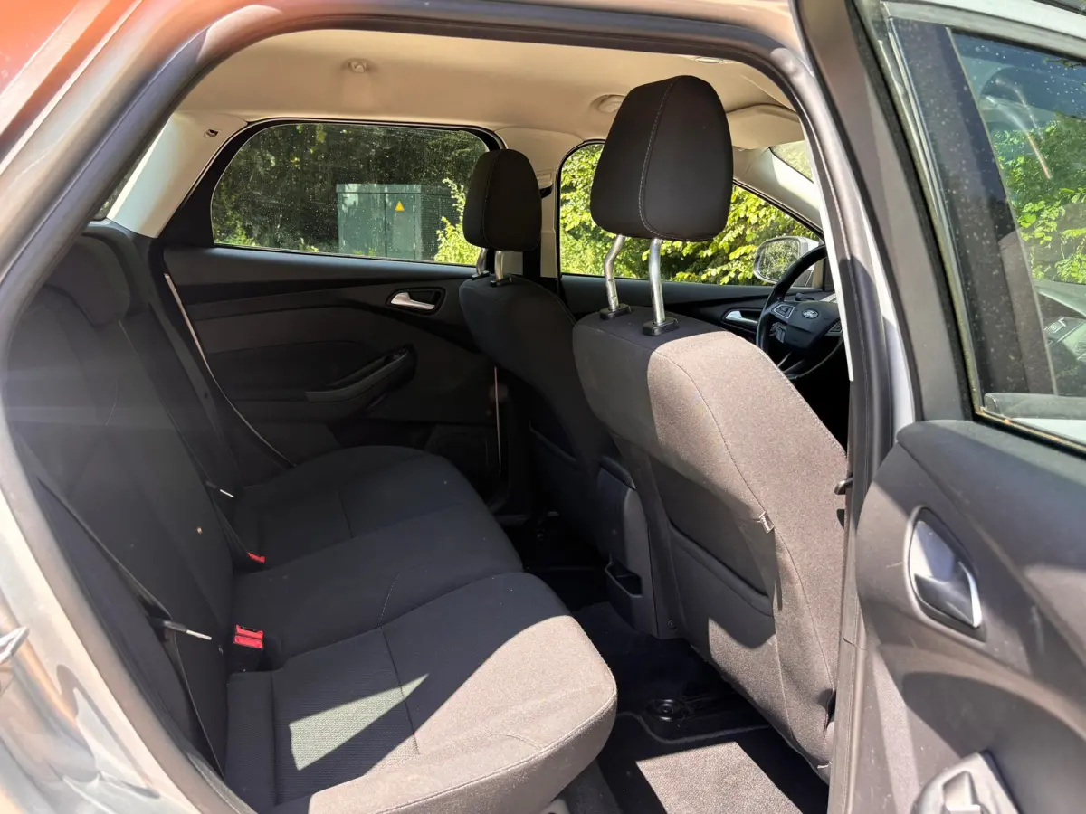 1.0 Lease Edition | Cruise control + Navi Nu € 6.950,- !!!