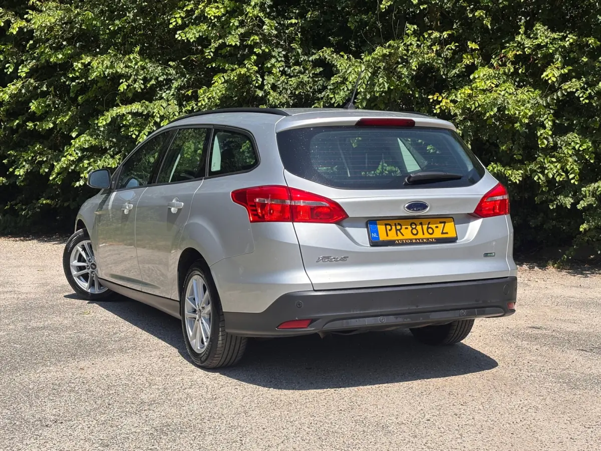 1.0 Lease Edition | Cruise control + Navi Nu € 6.950,- !!!