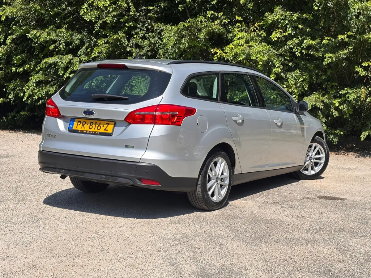 1.0 Lease Edition | Cruise control + Navi Nu € 6.950,- !!!