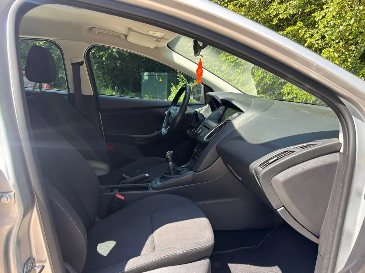 1.0 Lease Edition | Cruise control + Navi Nu € 6.950,- !!!