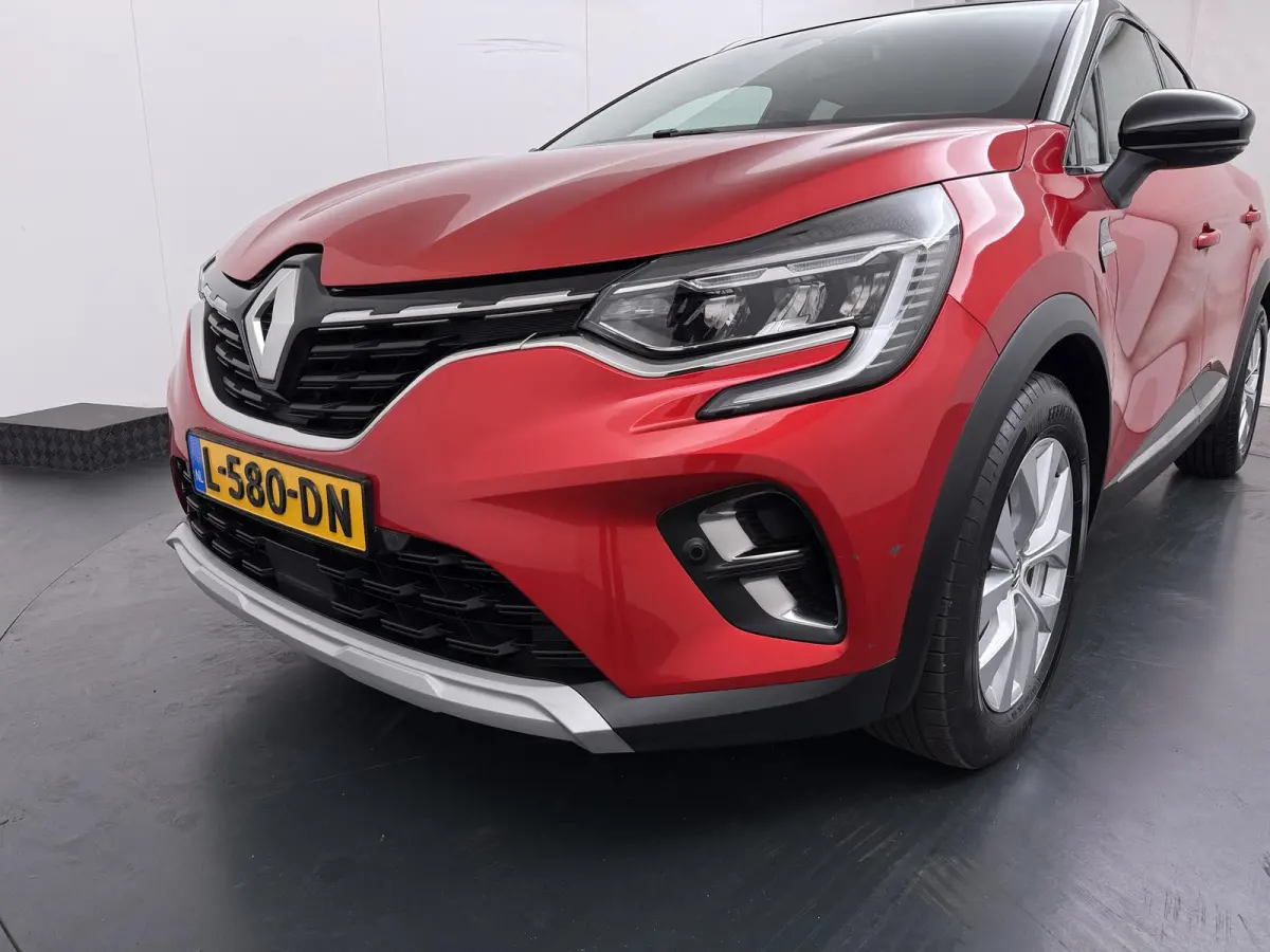 TCe 140 EDC Intens | AUTOMAAT | Trekhaak | Parkeercamera | Navigatie |